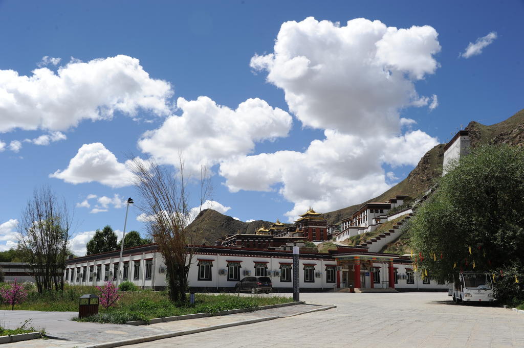 Wanrun International Resort Hotel In Tibet Xigaze Ngoại thất bức ảnh